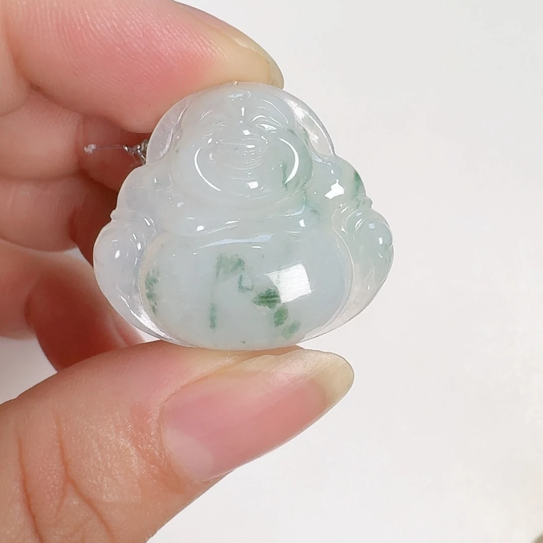 翡翠未镶嵌颈饰佛公