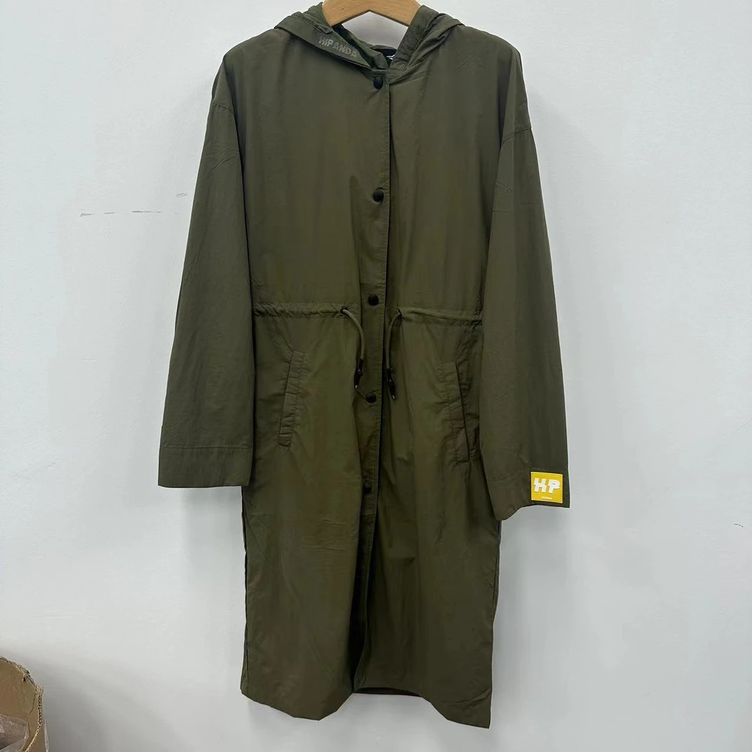 女长款连帽风衣长款防晒服