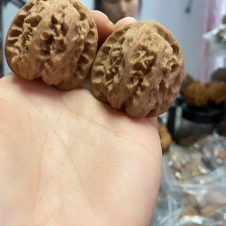 文玩核桃把件39蜡皮靠山王小众