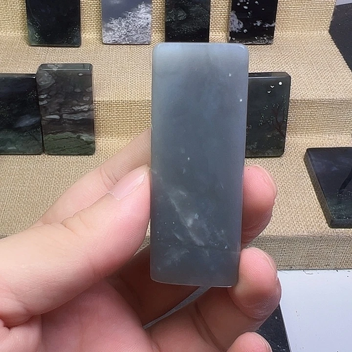 和田玉未镶嵌珠宝半成品