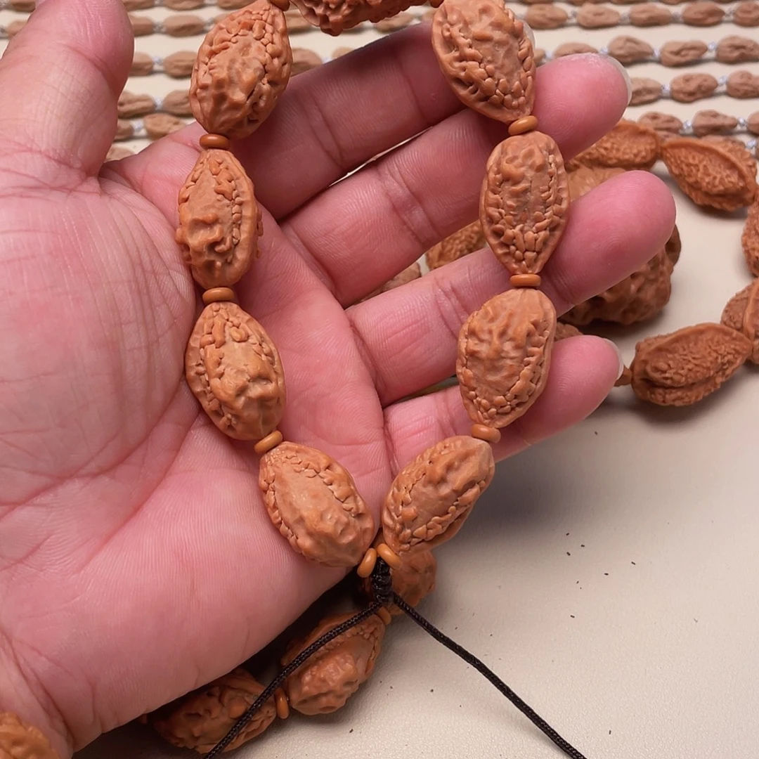 *****文玩核桃吊坠麒麟角