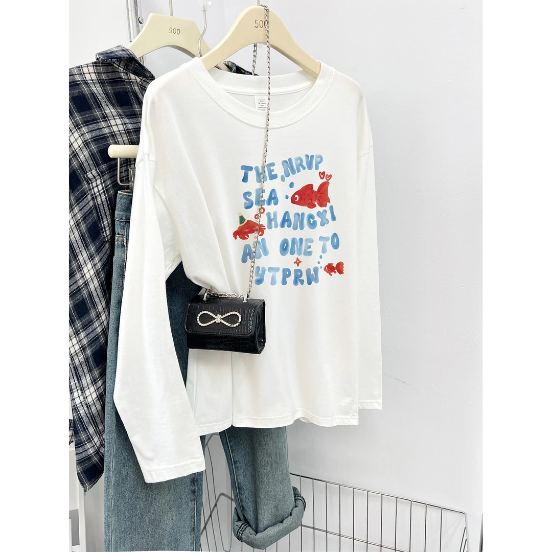 纯棉大码长袖T恤女秋季韩版宽松趣味小鱼字母印花圆领打底衫上衣