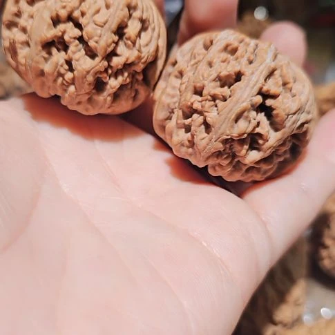 吊坠文玩核桃40粗筋