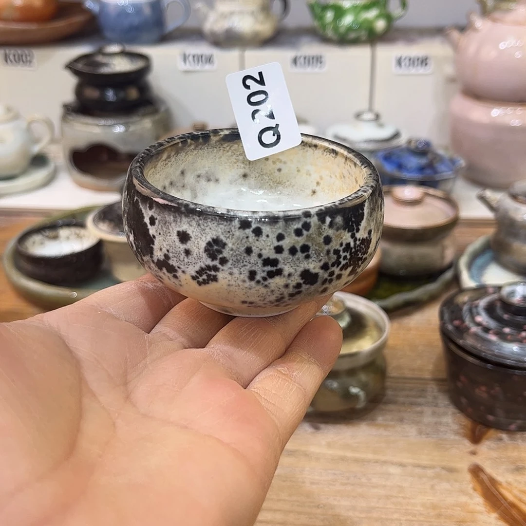 白泥茶杯陶瓷艺术品