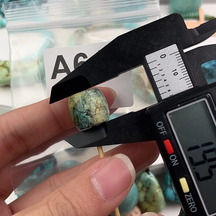 绿松石未镶嵌珠宝半成品
