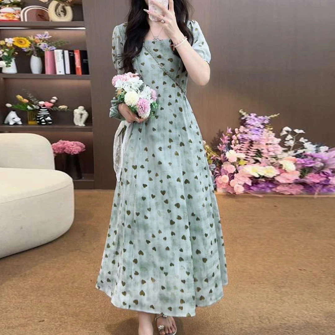 法式气质碎花连衣裙子女夏季2025海边度假高级感收腰显瘦长裙5245