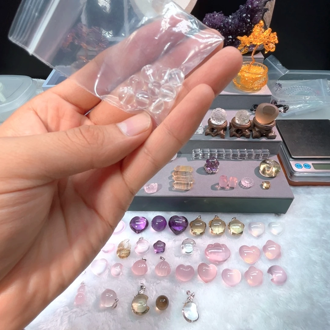 ****夫未镶嵌摆件水晶白水晶珠