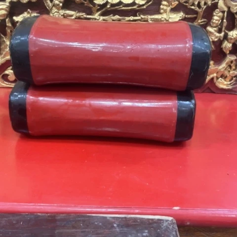 大***A木手工皮枕头一对