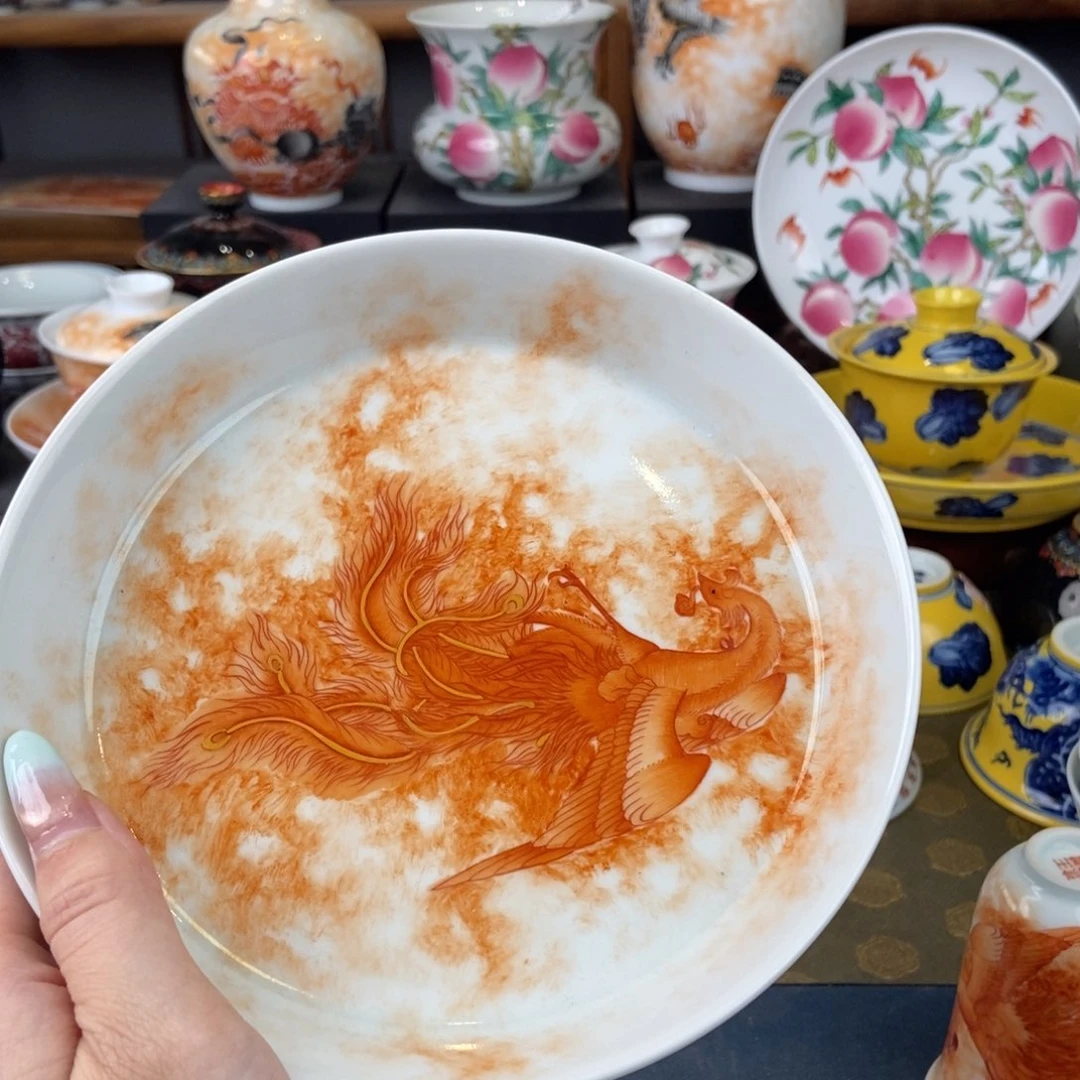 陶瓷艺术家的作品是一种