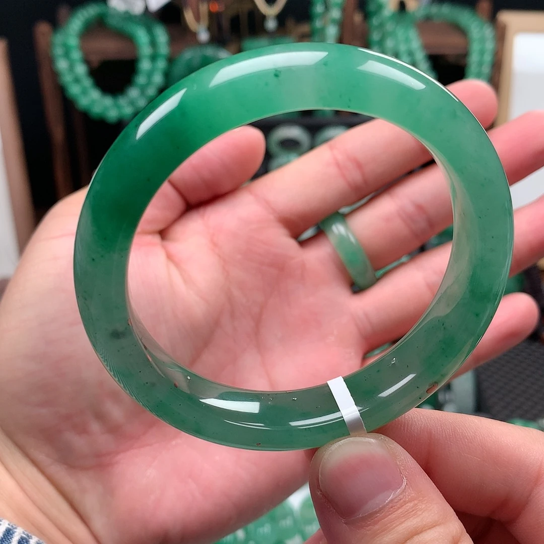 石英质玉手镯未镶嵌圈口58.8