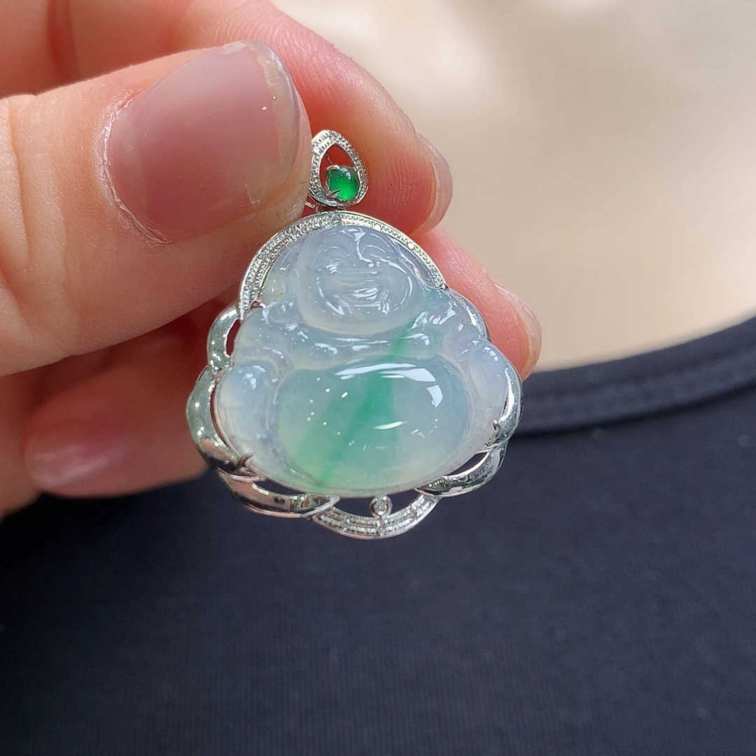 翡翠18K金镶嵌颈饰佛公