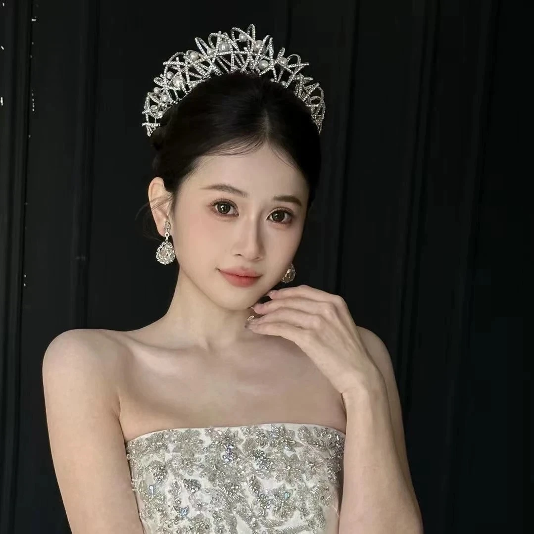 17439新娘结婚ete皇冠配饰珍珠水钻大气镂空法式鸟巢缎面婚纱