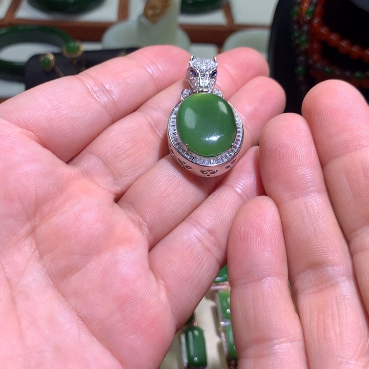 和田玉颈饰银S925镶嵌