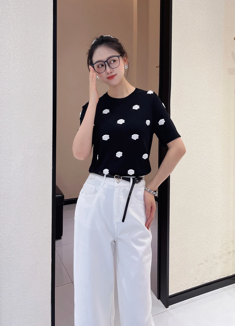 玛丝恩迪玫瑰花针织套头衫