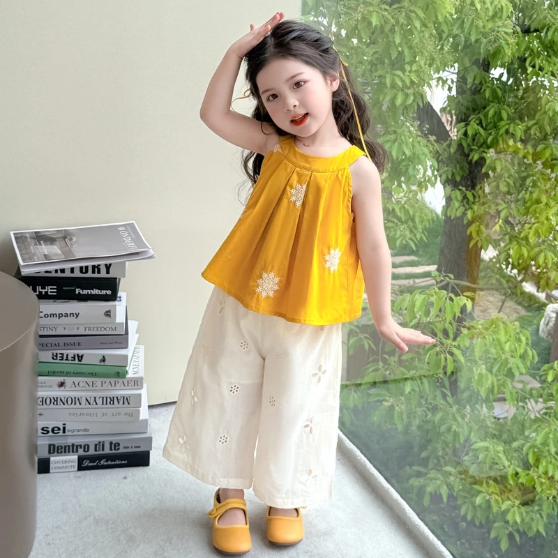 女童吊带背心上衣2025夏季新品韩版洋气小女孩绣花薄款阔腿裤子