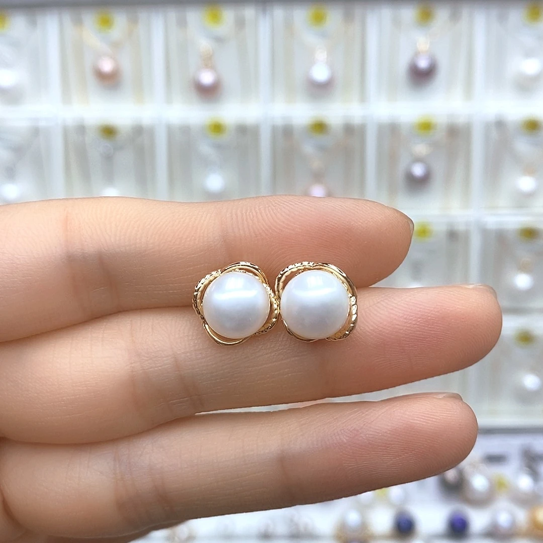 淡水珍珠合金颈饰