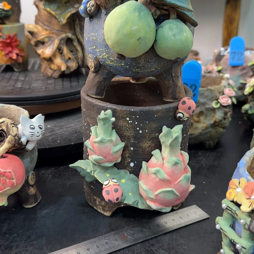 ****玫本默花器麦饭石花盆