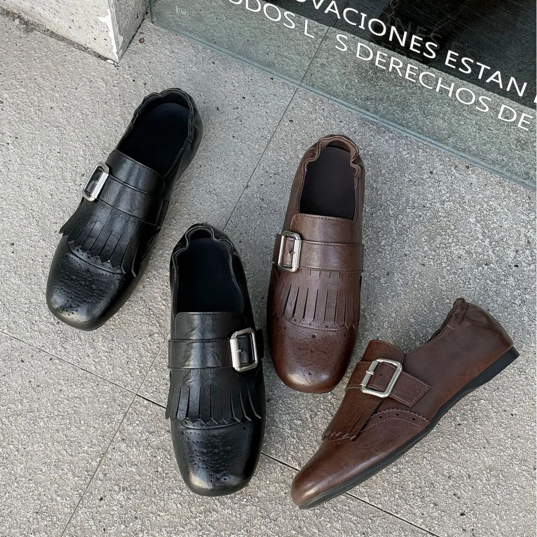 2026春季新款复古英伦风布洛克小皮鞋百搭流苏雕花小众双扣单鞋女