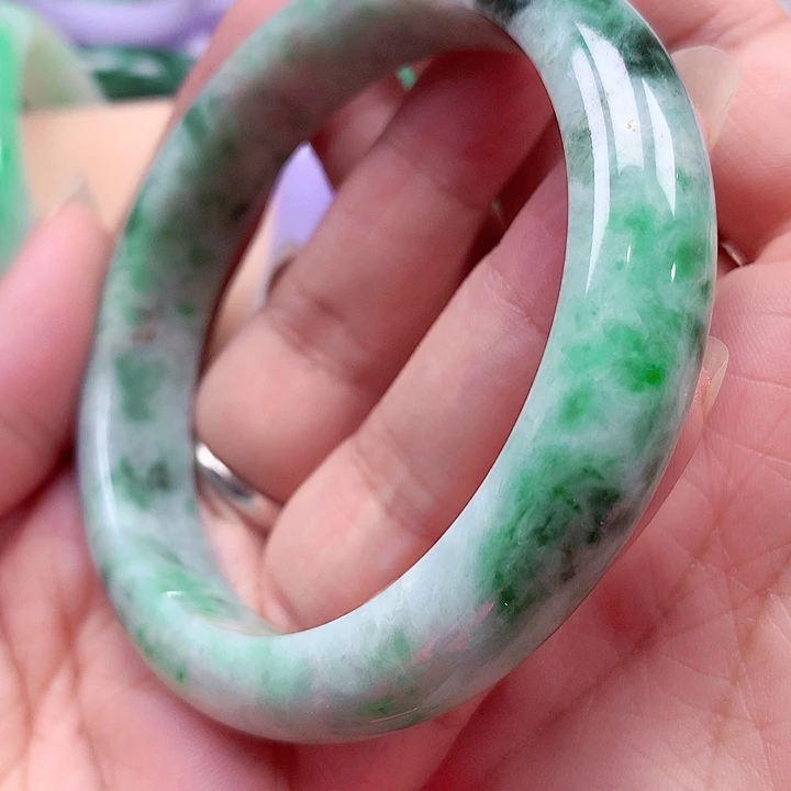未镶嵌手镯翡翠翡翠
