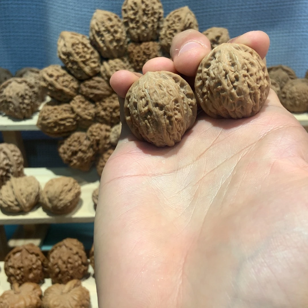 铁锤文玩核桃小修