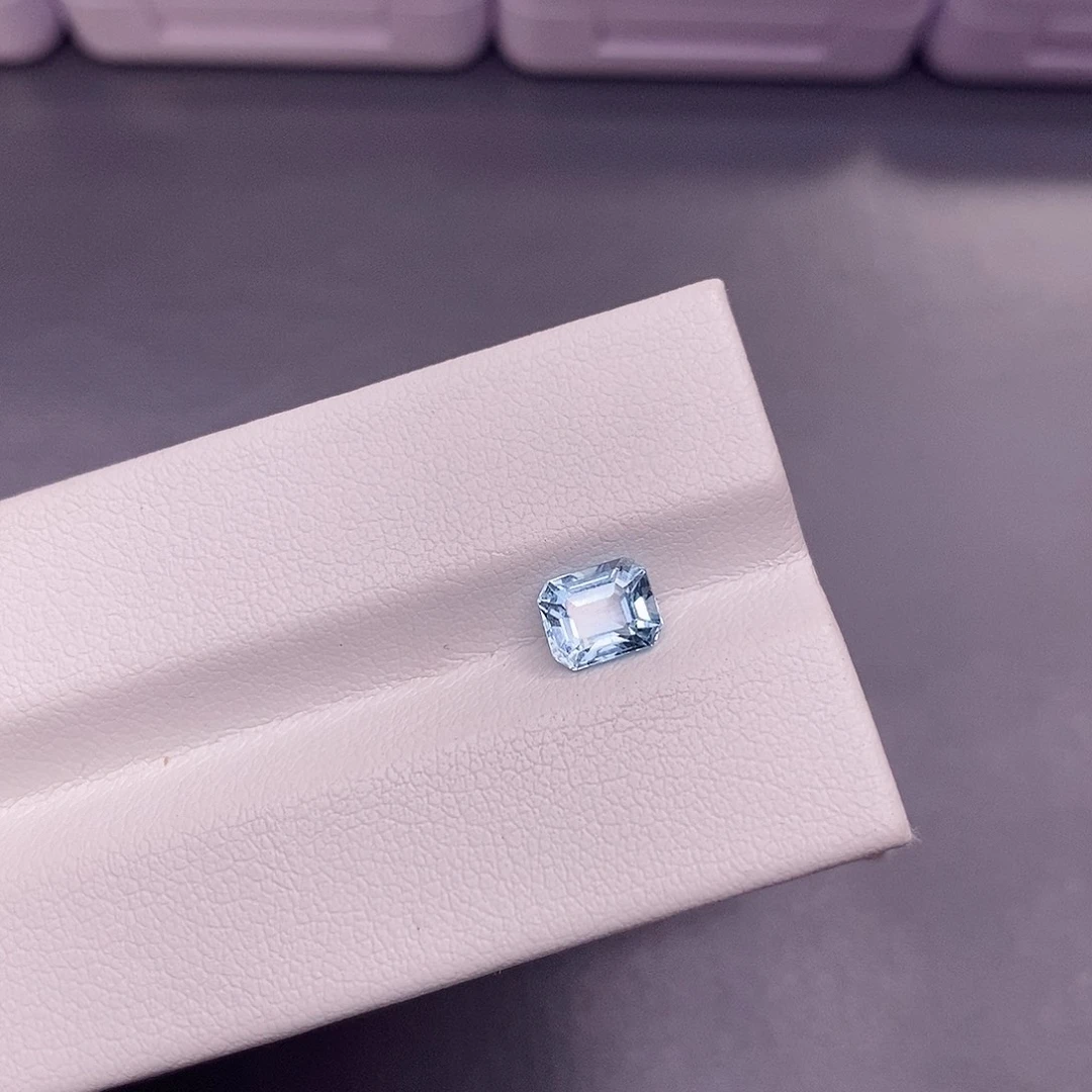 裸石海蓝宝石0.755克拉