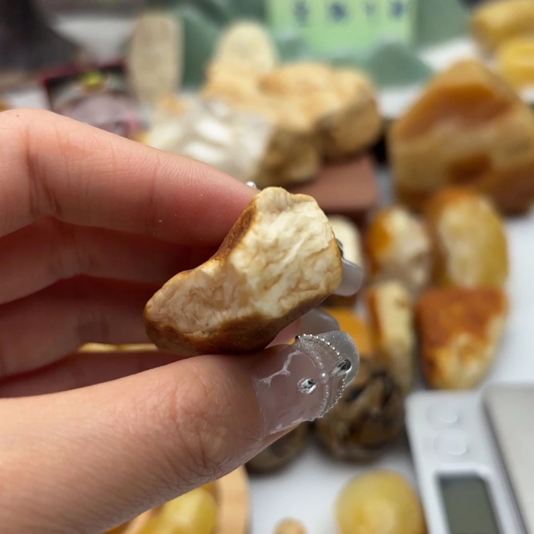 定制琥珀未镶嵌嘎***嘎