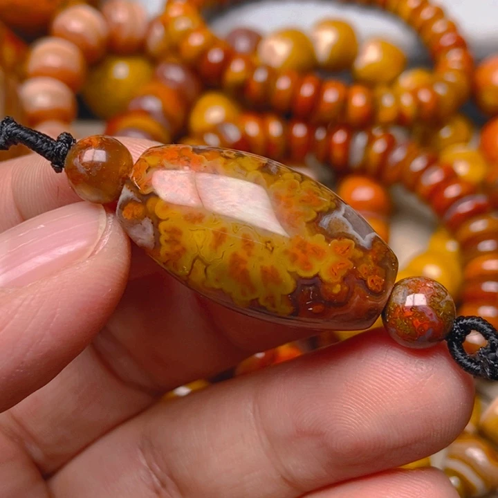 玛瑙/玉髓未镶嵌吊坠