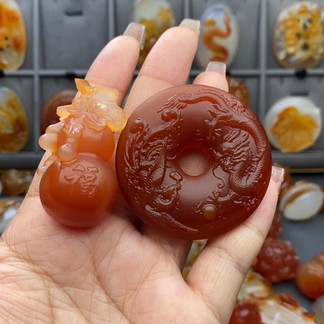 ৡ***ৡ玛瑙/玉髓未镶嵌颈饰