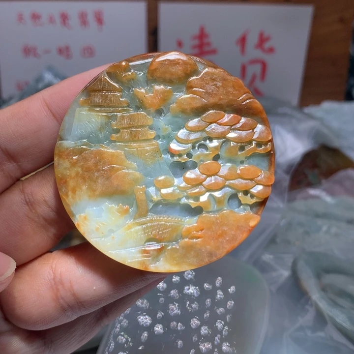 翡翠未镶嵌颈饰保真天然A货翡翠