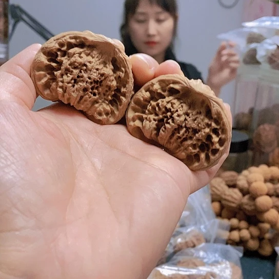 【闪购商品】把件文玩核桃48蛇头