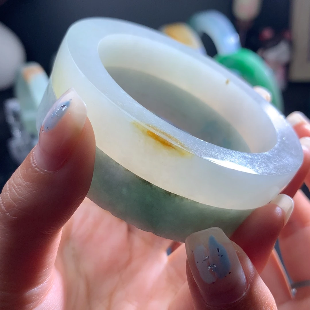 定制翡翠手镯未镶嵌