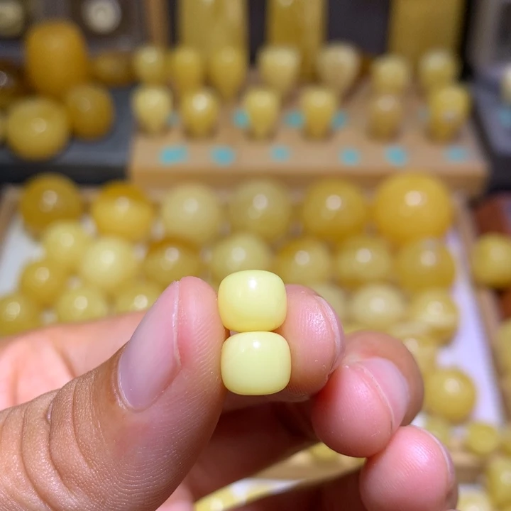 未镶嵌蜜蜡裸石天然俄料浓白蜡精工老型8