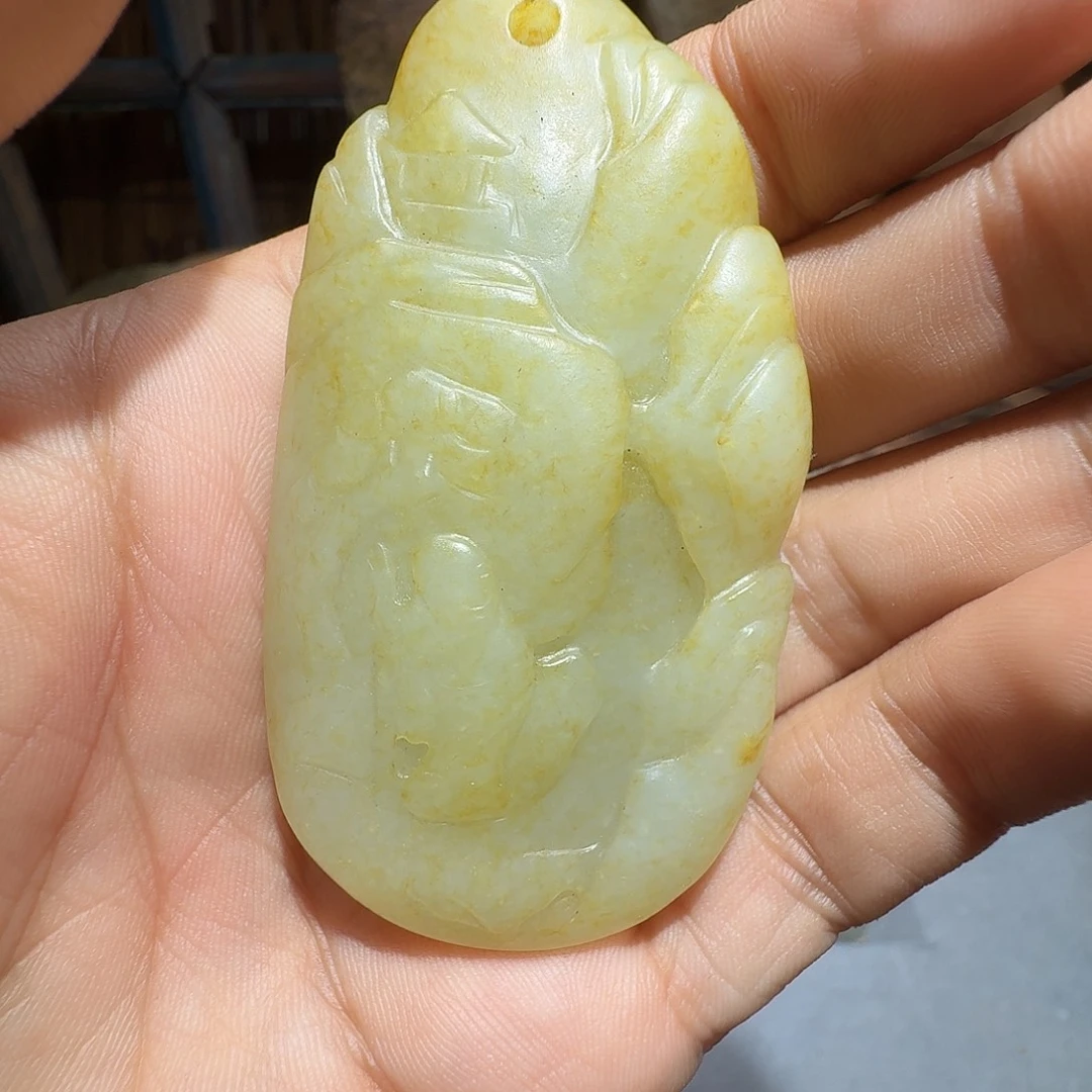 荣***堂和田玉（糖玉）未镶嵌颈饰