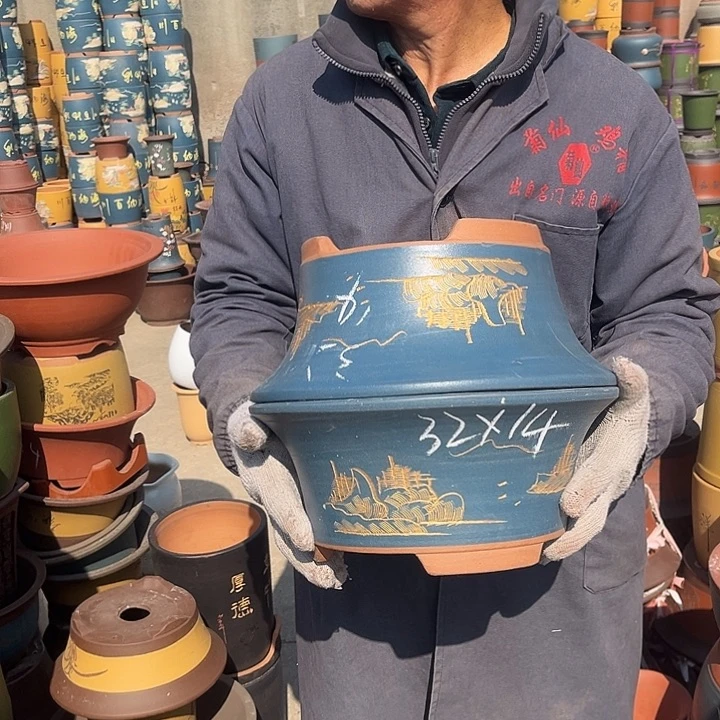 紫砂紫砂花盆和一