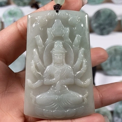 翡翠颈饰未镶嵌千手观音福利