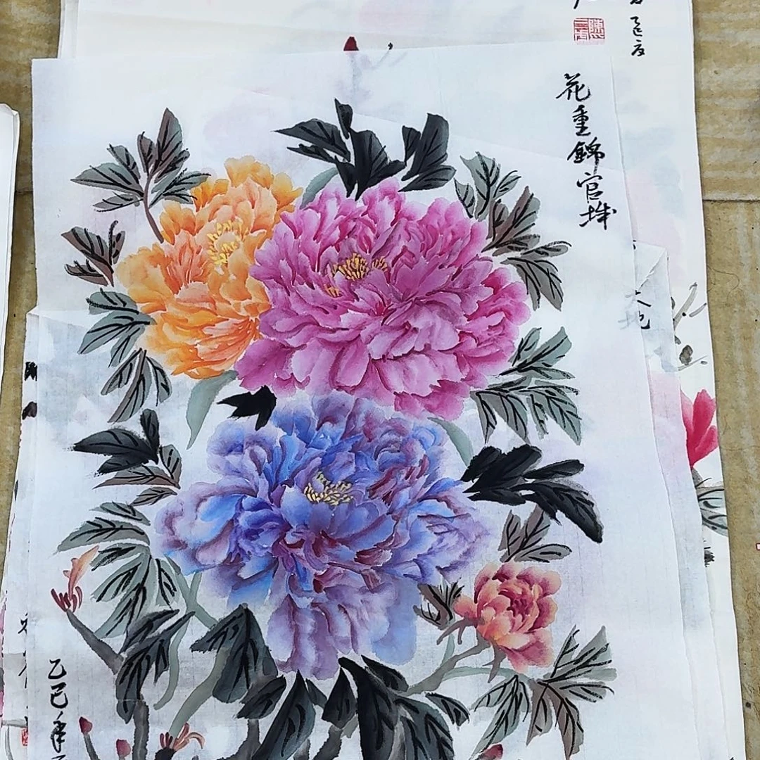国画四尺三开手绘牡丹