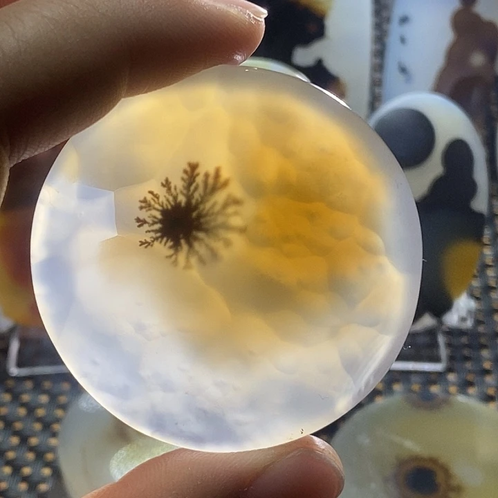 未镶嵌颈饰玛瑙/玉髓石***缘