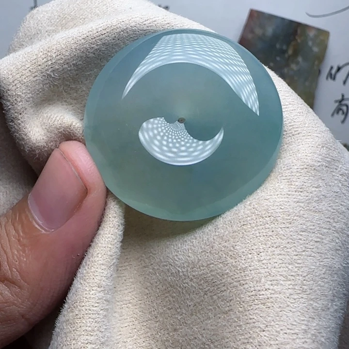 定制翡翠未镶嵌不包工