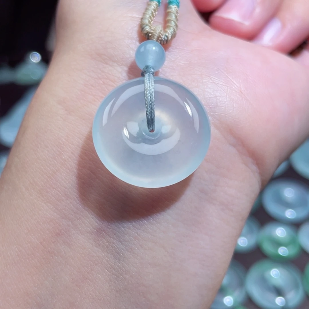 颈饰未镶嵌翡翠扣子