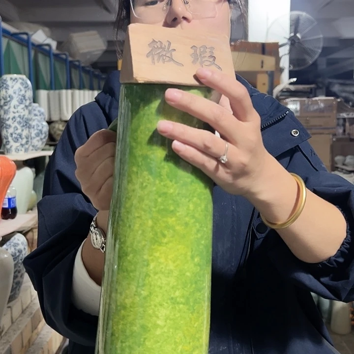 景德镇陶瓷花瓶工厂