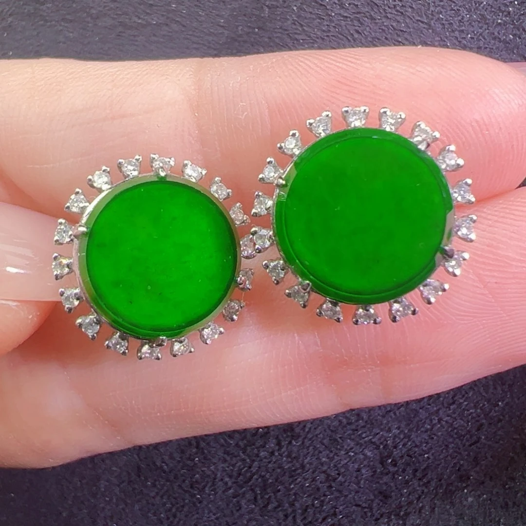 翡翠18K金镶嵌耳饰耳钉