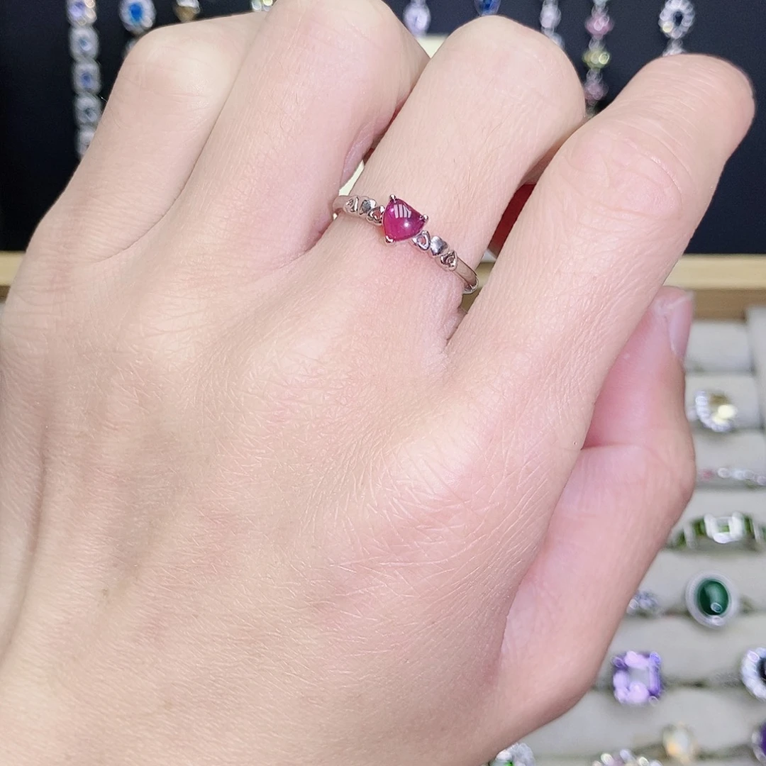 未镶嵌戒指石榴石（紫牙乌）