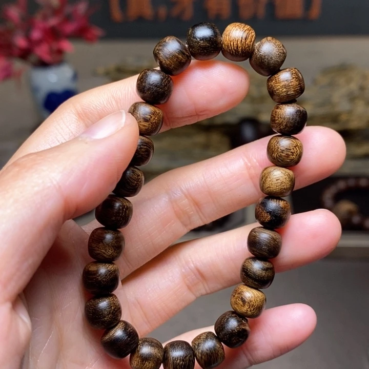 沉香手串越南芽庄紫棋瘤疤0.8