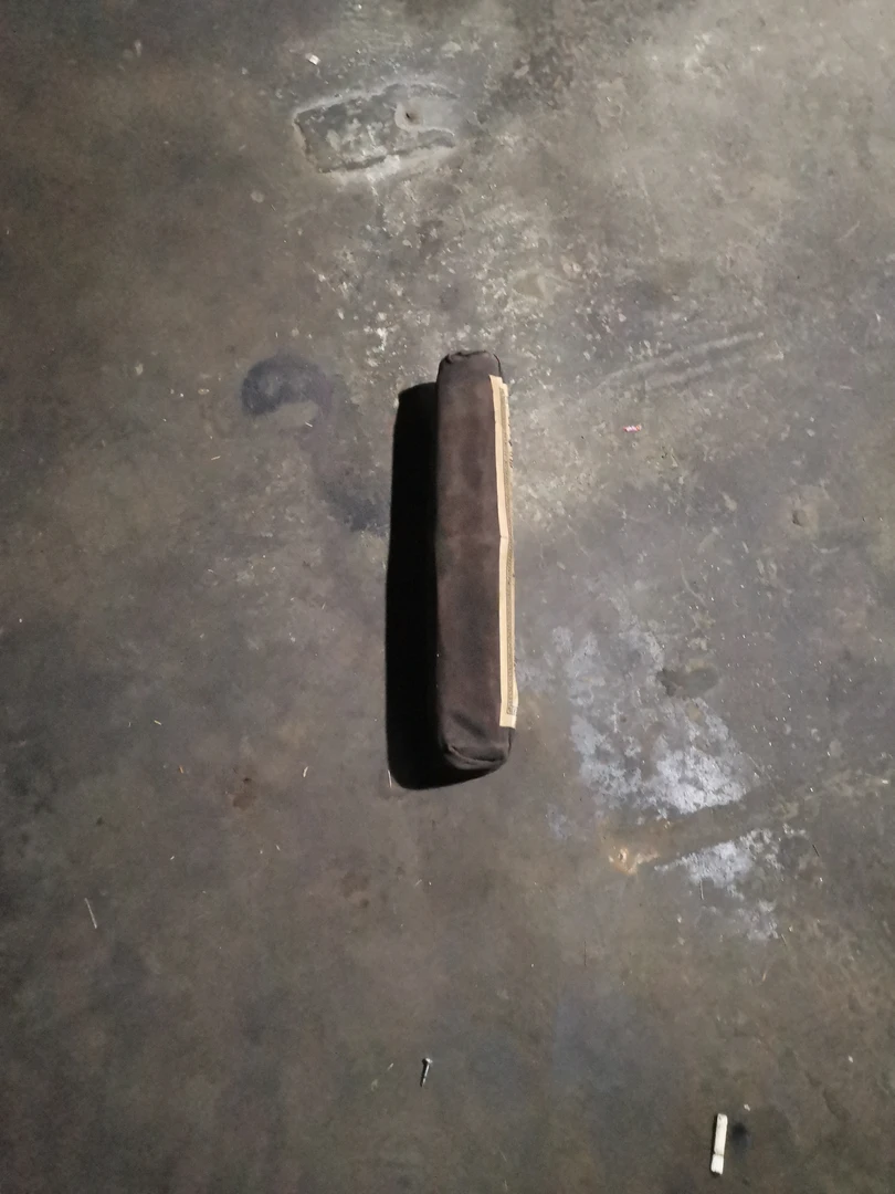 一个牛皮桥四条摆件链接