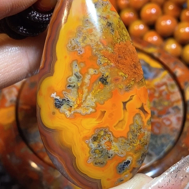 玛瑙/玉髓手链未镶嵌沉*淀