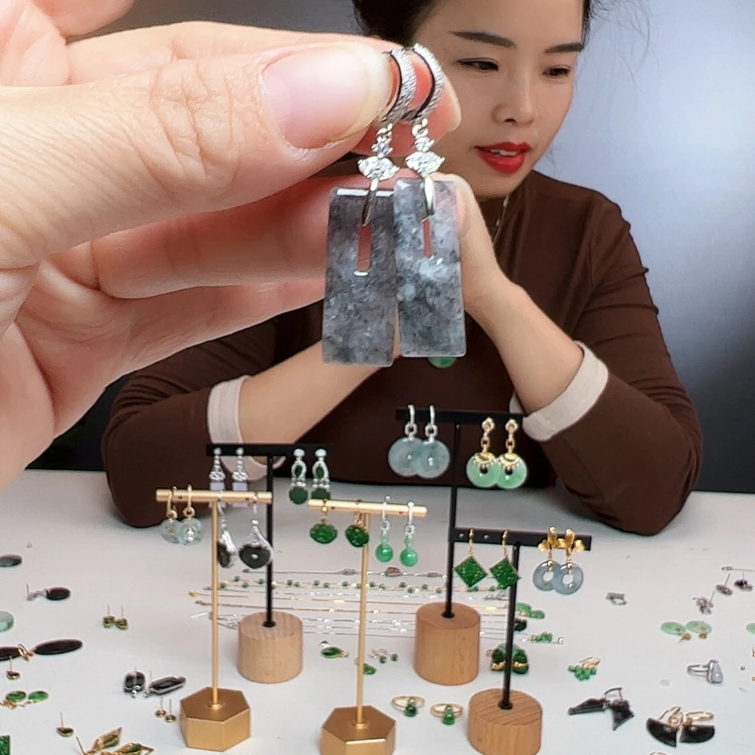翡翠银S925镶嵌耳饰天然翡翠