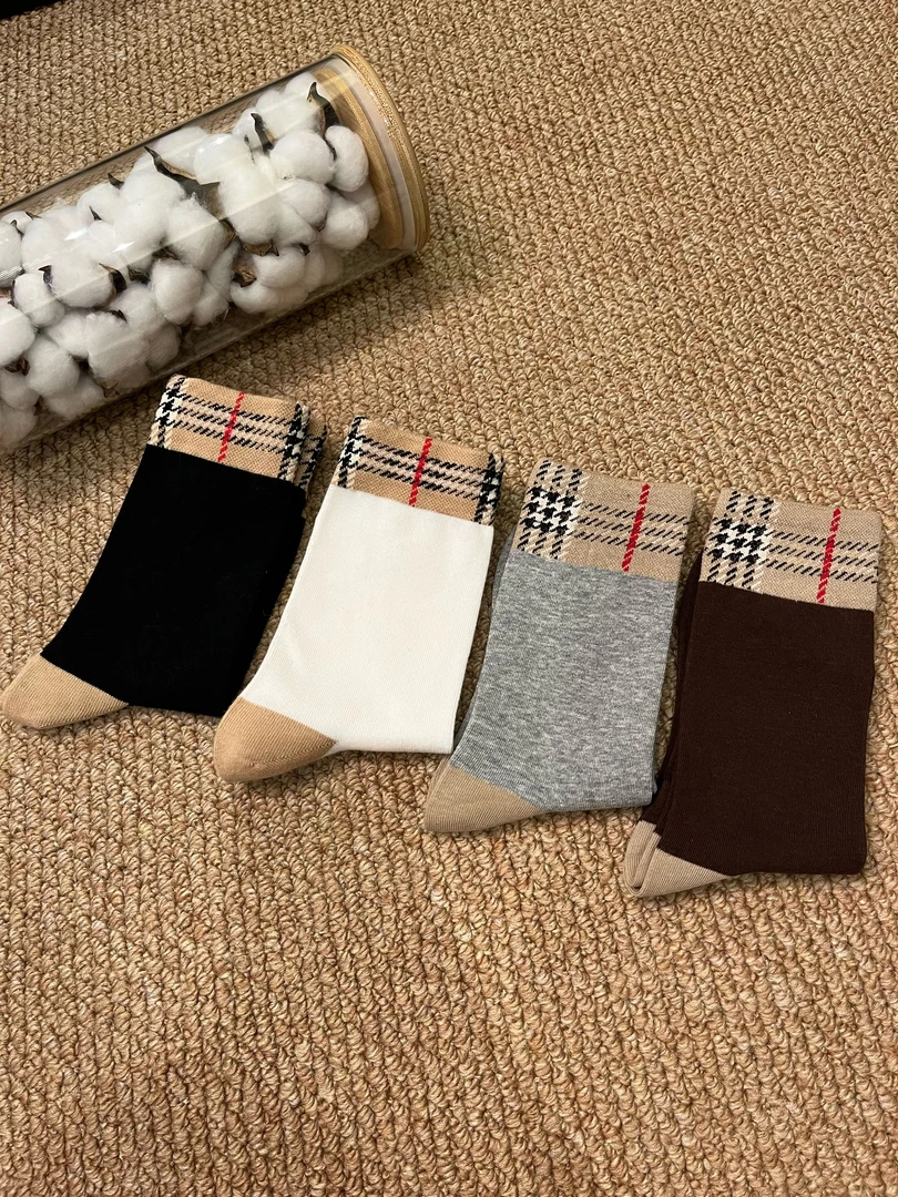 CAICAI【经典格子】（4双）高定潮袜品质男女同款中筒袜