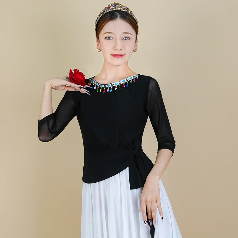 MUSE-【新疆舞蹈服】A1088A民族风新款广场舞时尚短袖彩珠领舞上衣