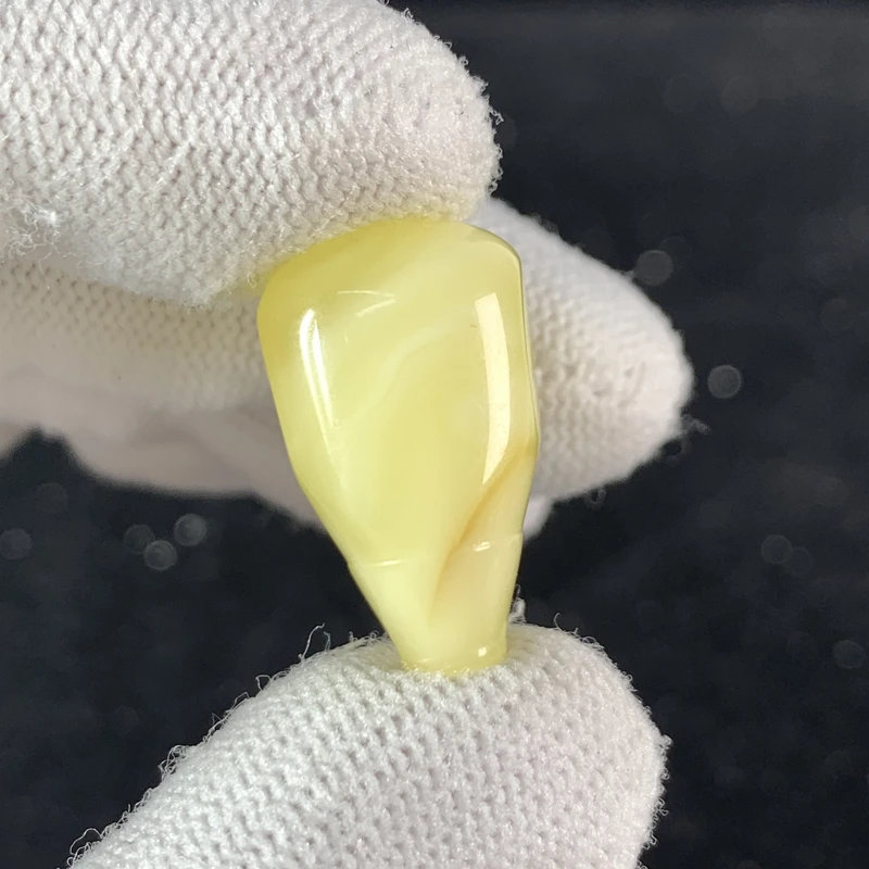 S1076原矿俄料尺寸13.2*22.3mm蜜蜡三通佛头单颗文玩配饰支持复检