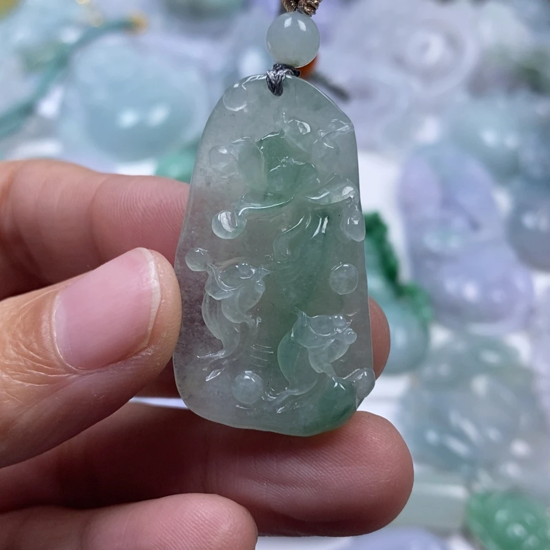 颈饰未镶嵌翡翠翡翠